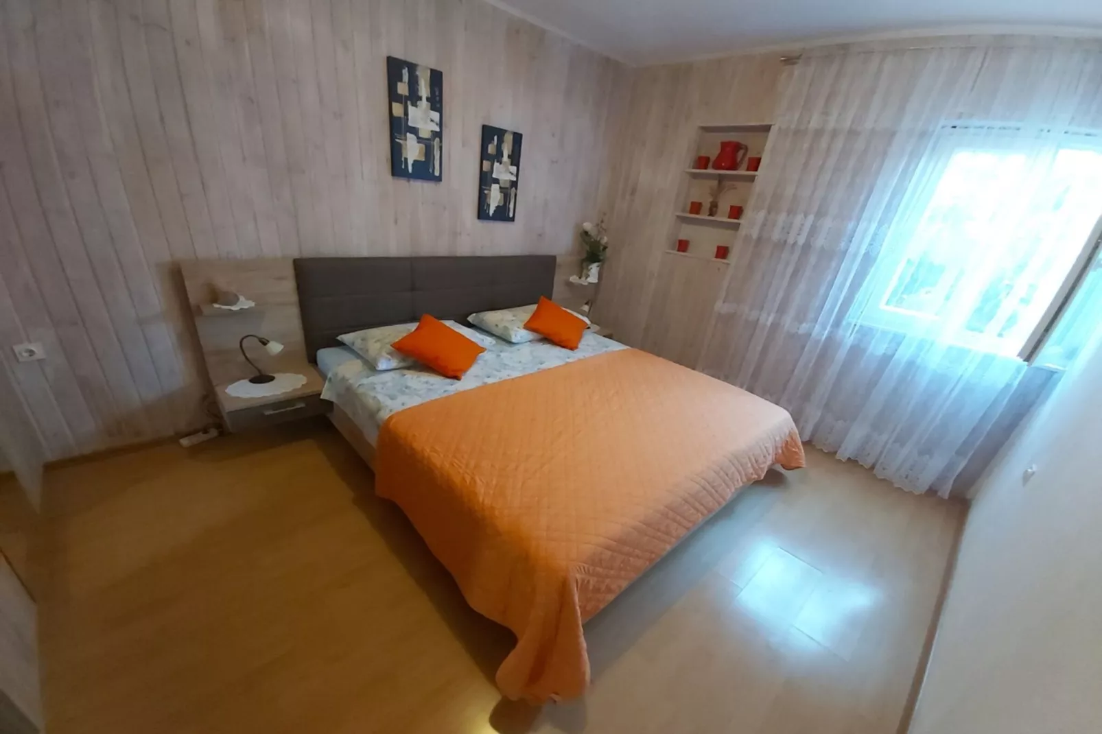 Apartments Ivan Supetar - Two Bedroom Apartment with Terrace no1-Chambre
