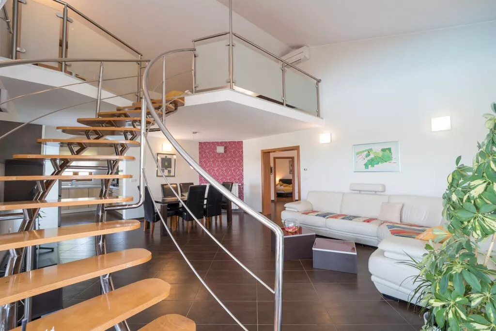 539573-Nicht zugeordnet