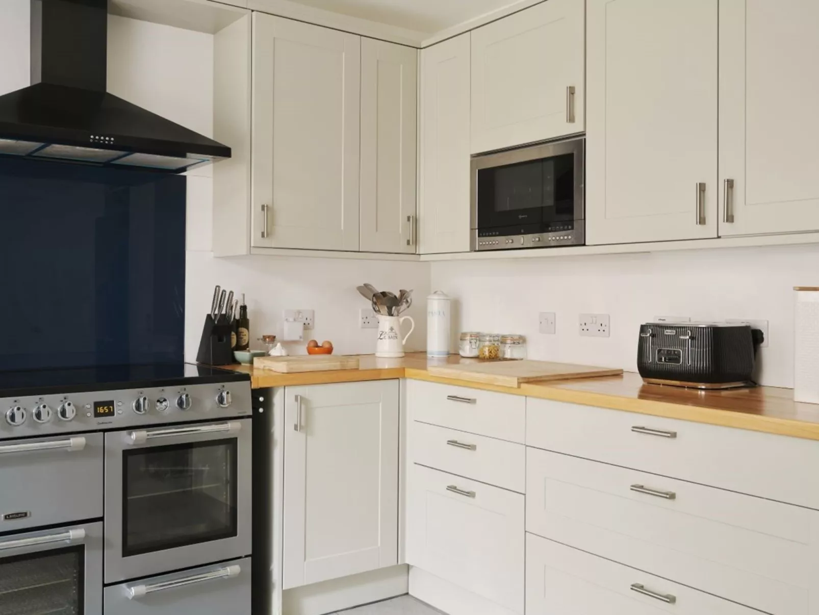 Tigh Na Bruthaich-Inside