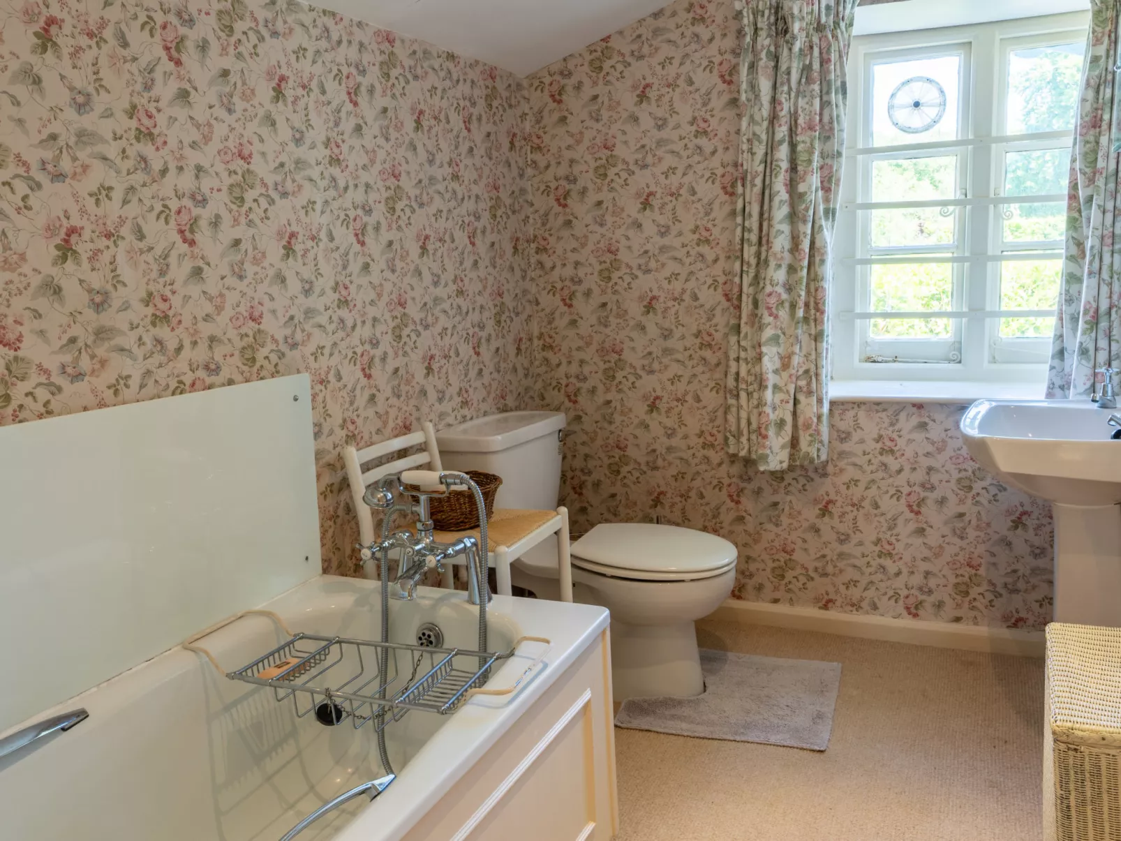 Valley Cottage-Dedans