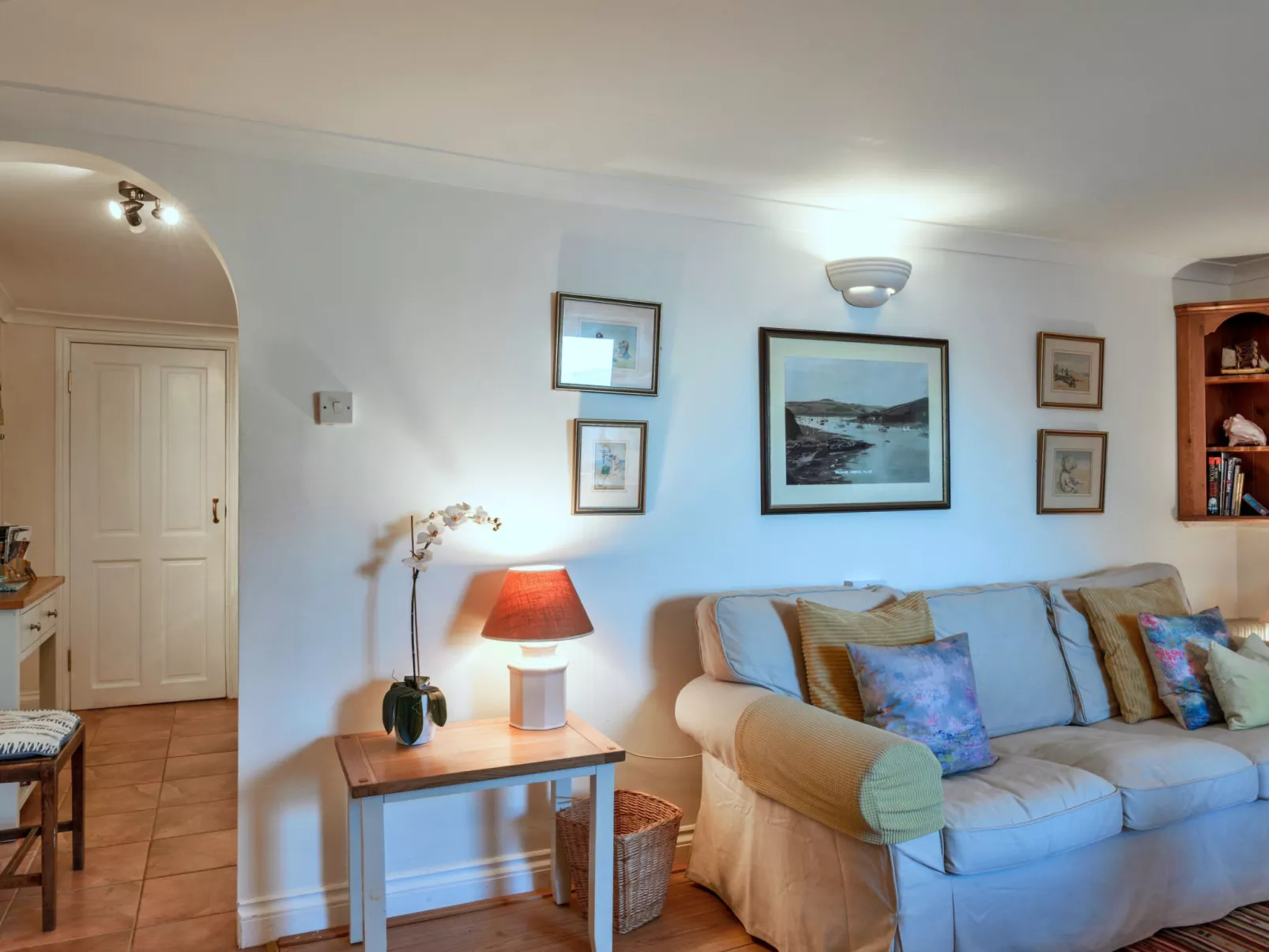 Nor Nour, Cawsand-Dedans