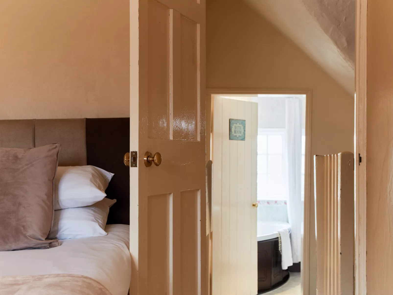 The Farmhouse-Inside