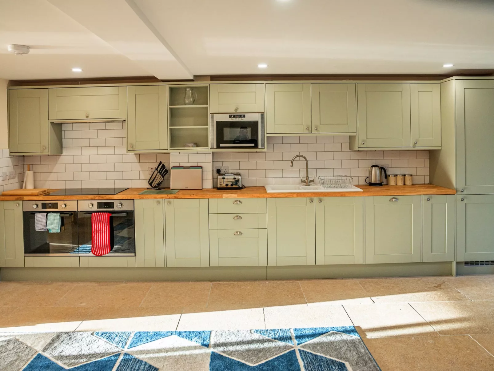 Little Rissington - Barn Five-Drinnen