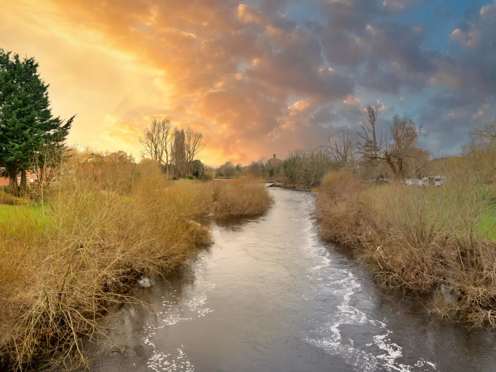 The Bank House-Draußen