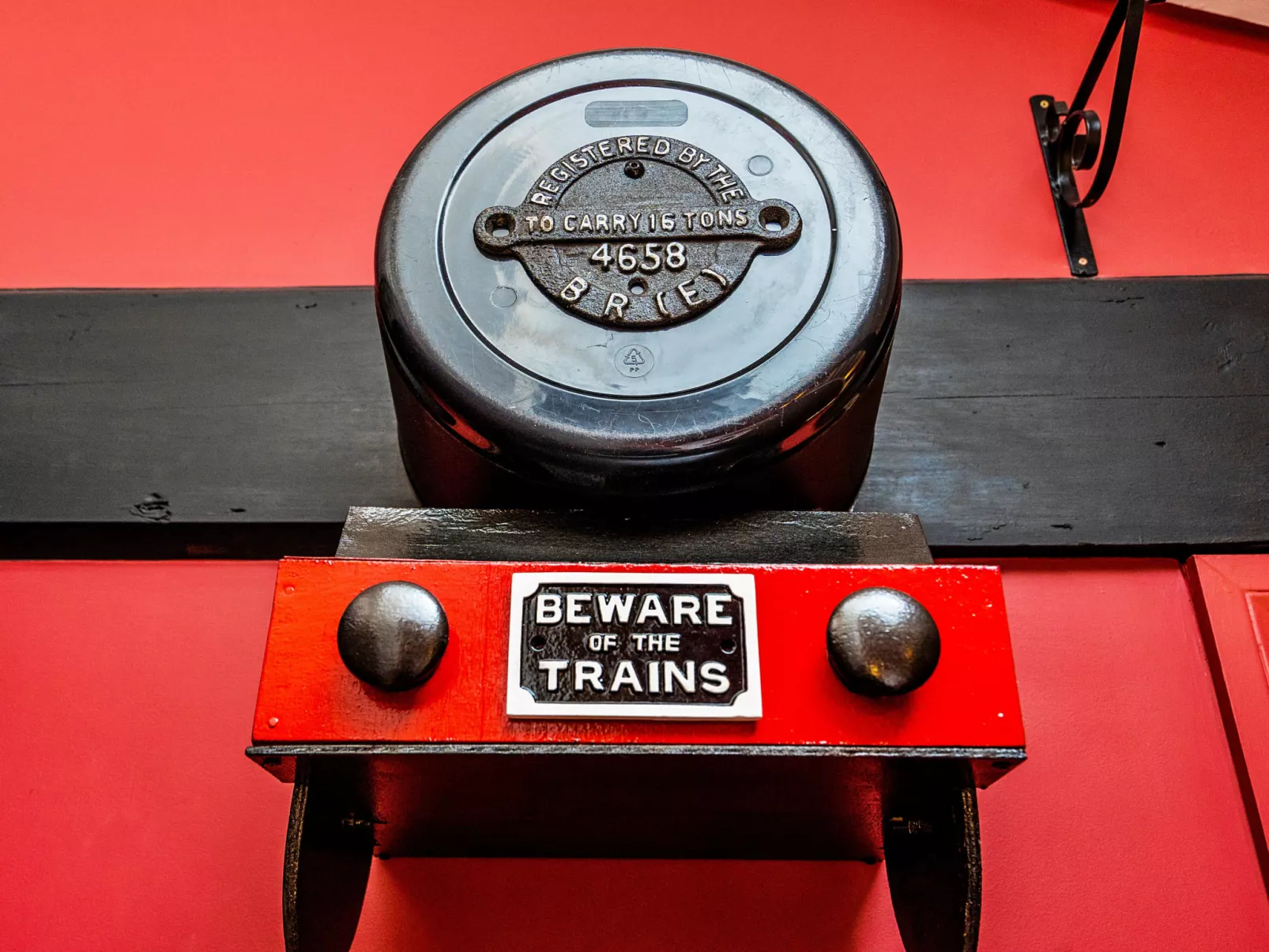 The Church Vaults-Inside