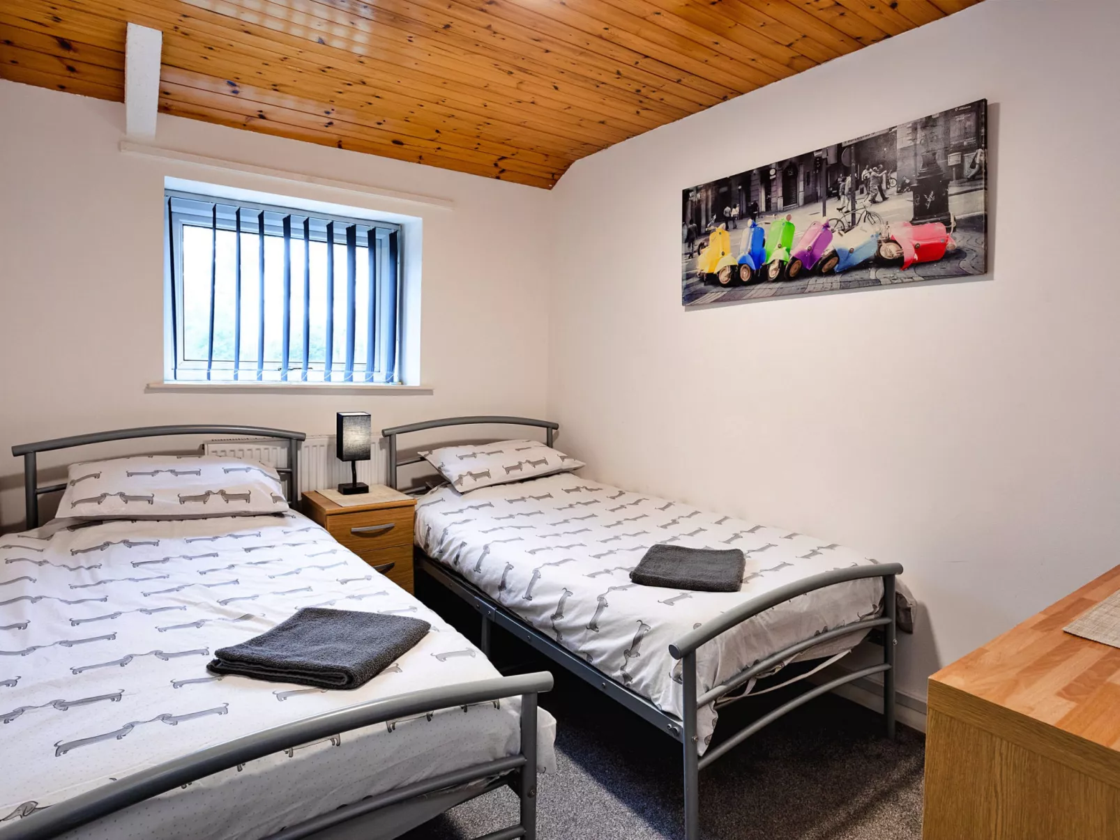 Woodstock Lodge-Dedans