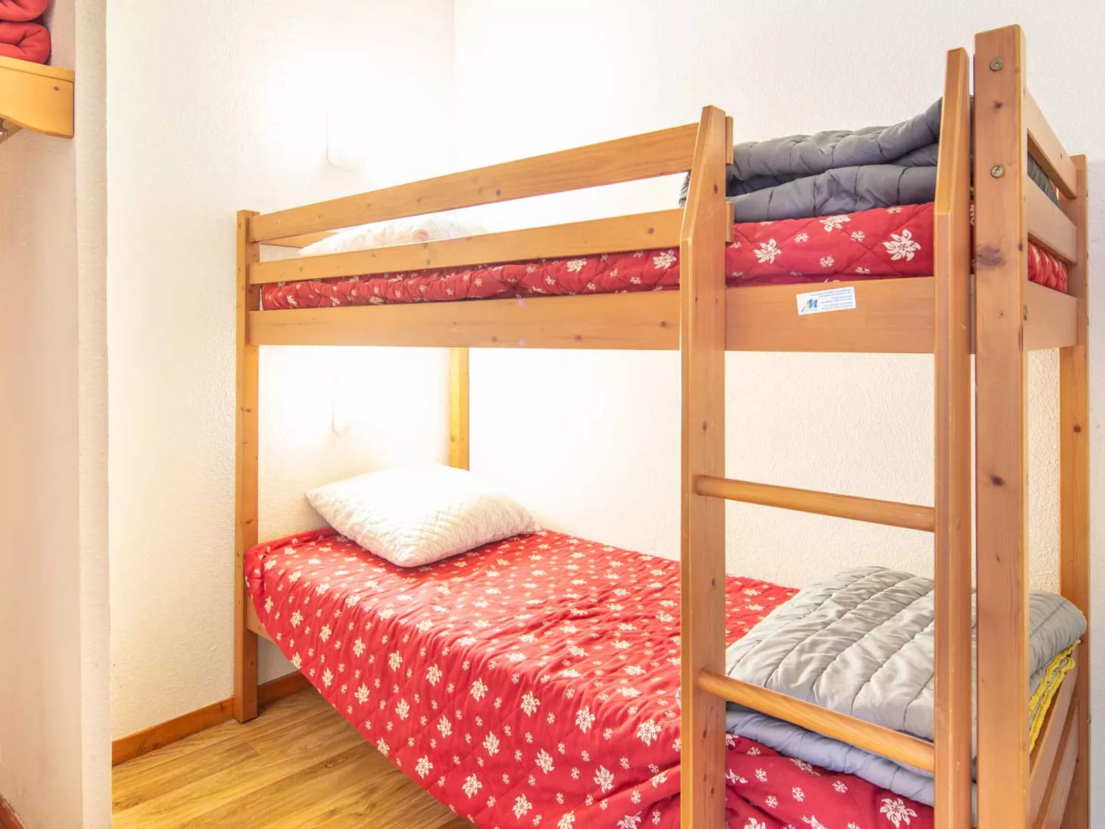 V. du Bachat - Sorbiers F-Inside