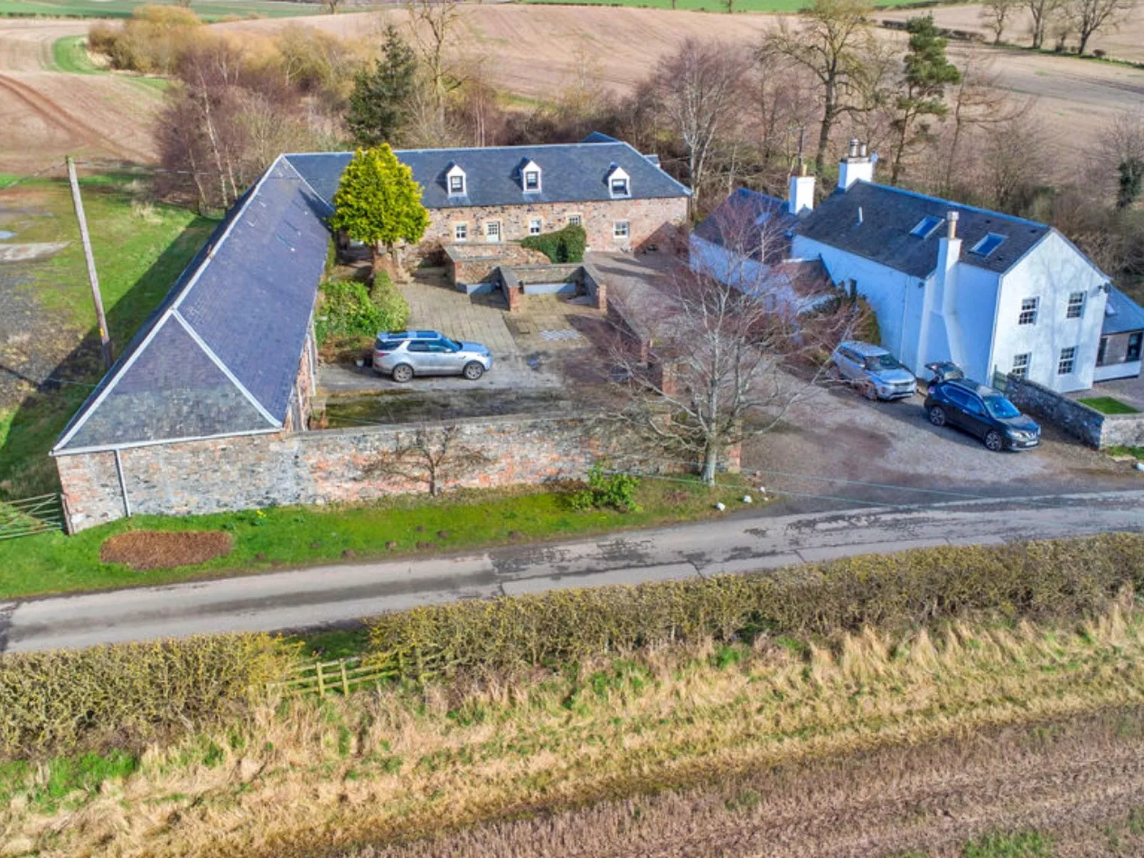 The Wheel House-Dehors