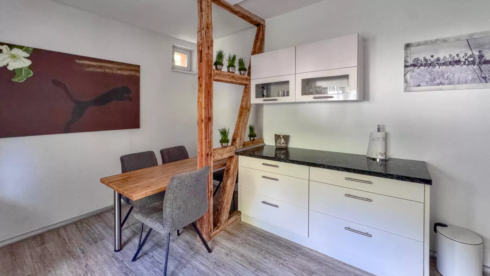 Forsthaus Heinrichsbach-Esszimmer