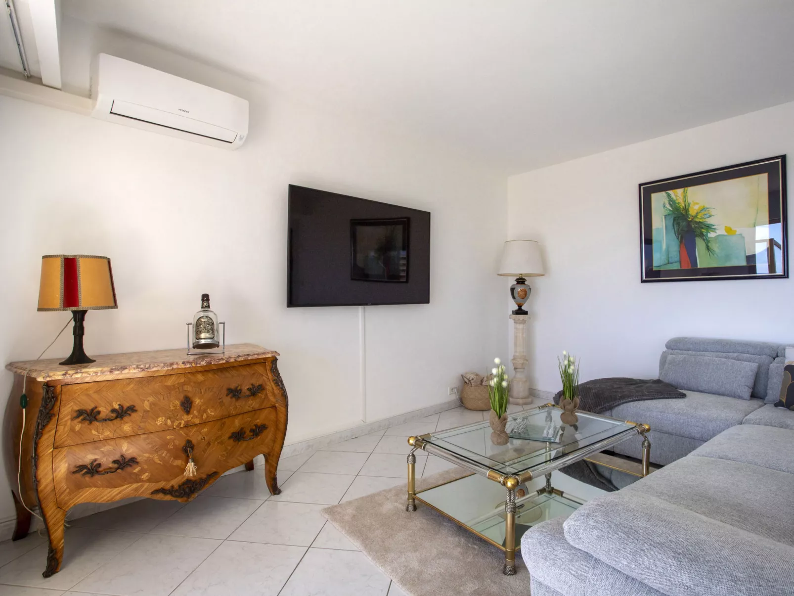 Azur Paradis-Drinnen