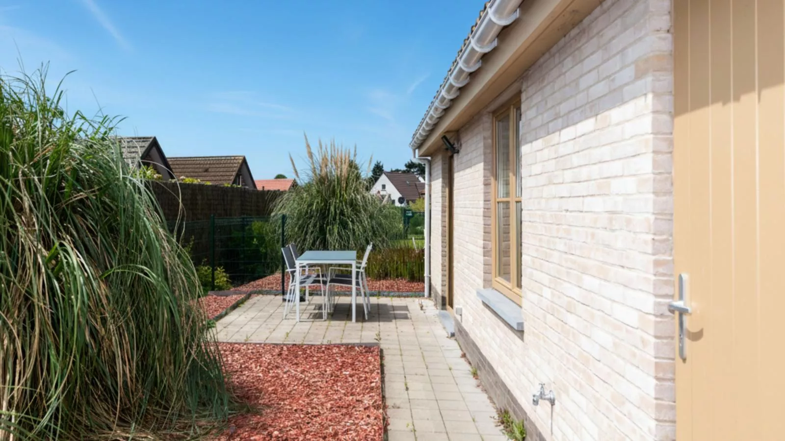 Westhinder I H19-Garten Sommer