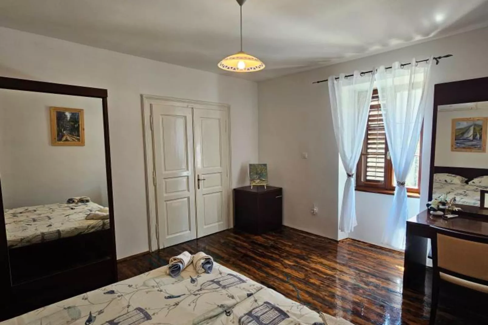 Lisko Vacation House -  Five Bedroom Holiday Home with Private Pool-Chambre