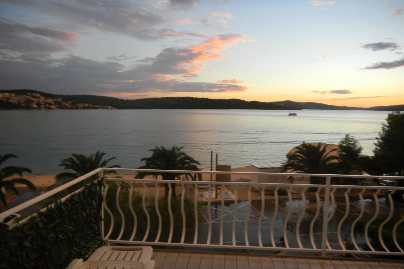 Apartments Jaman Dalmatica Čiovo - Three Bedroom Apartment with Sea View and Terrace-Terrace balcony