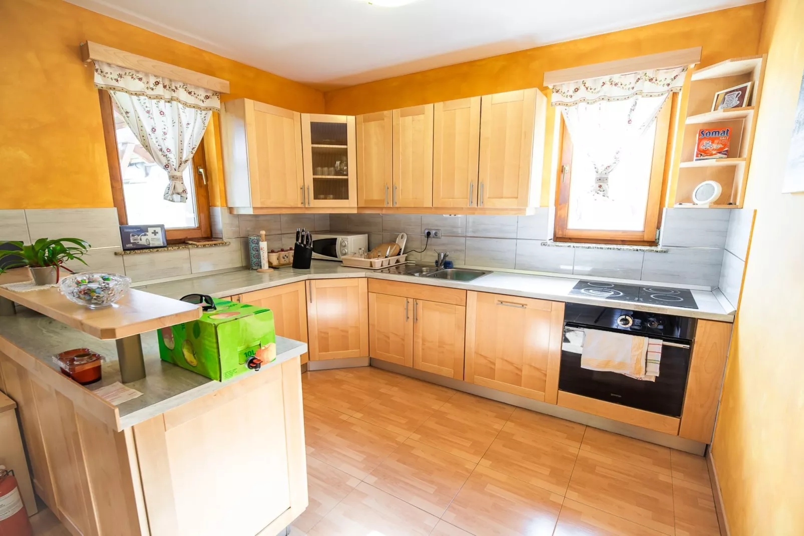 Golden Horizon Holiday Home with Terrace and Garden - One Bedroom Holiday Home with Terrace and Garden-Cuisine