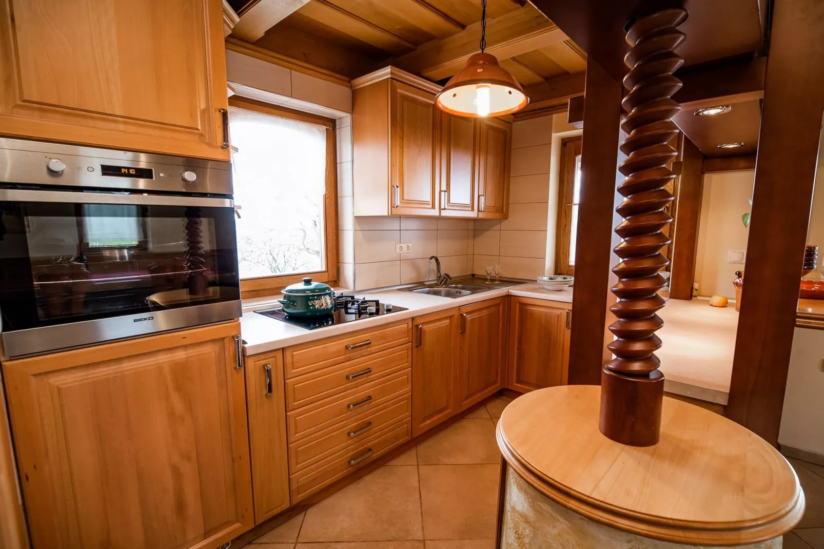 Vivid Hillside Country House with Hot-Tub and Sauna - Two Bedroom Country House-Kitchen