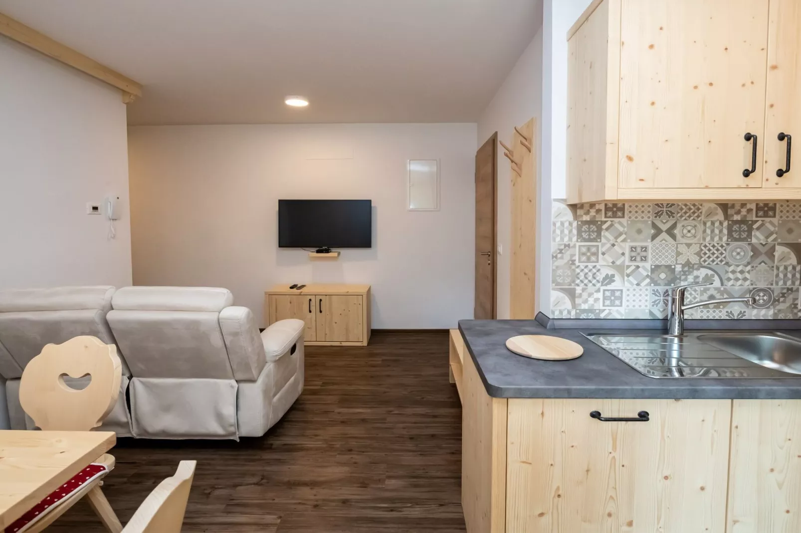 The Woodland Nook Apartments Bohinj - Two Bedroom Apartment with Balcony (owner A)-Bathroom