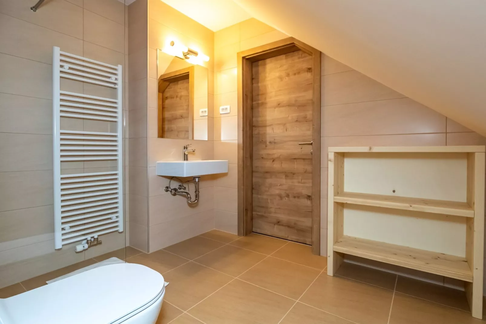 The Woodland Nook Apartments Bohinj - Comfort Two Bedroom Apartment with Balcony (owner F)-Badezimmer