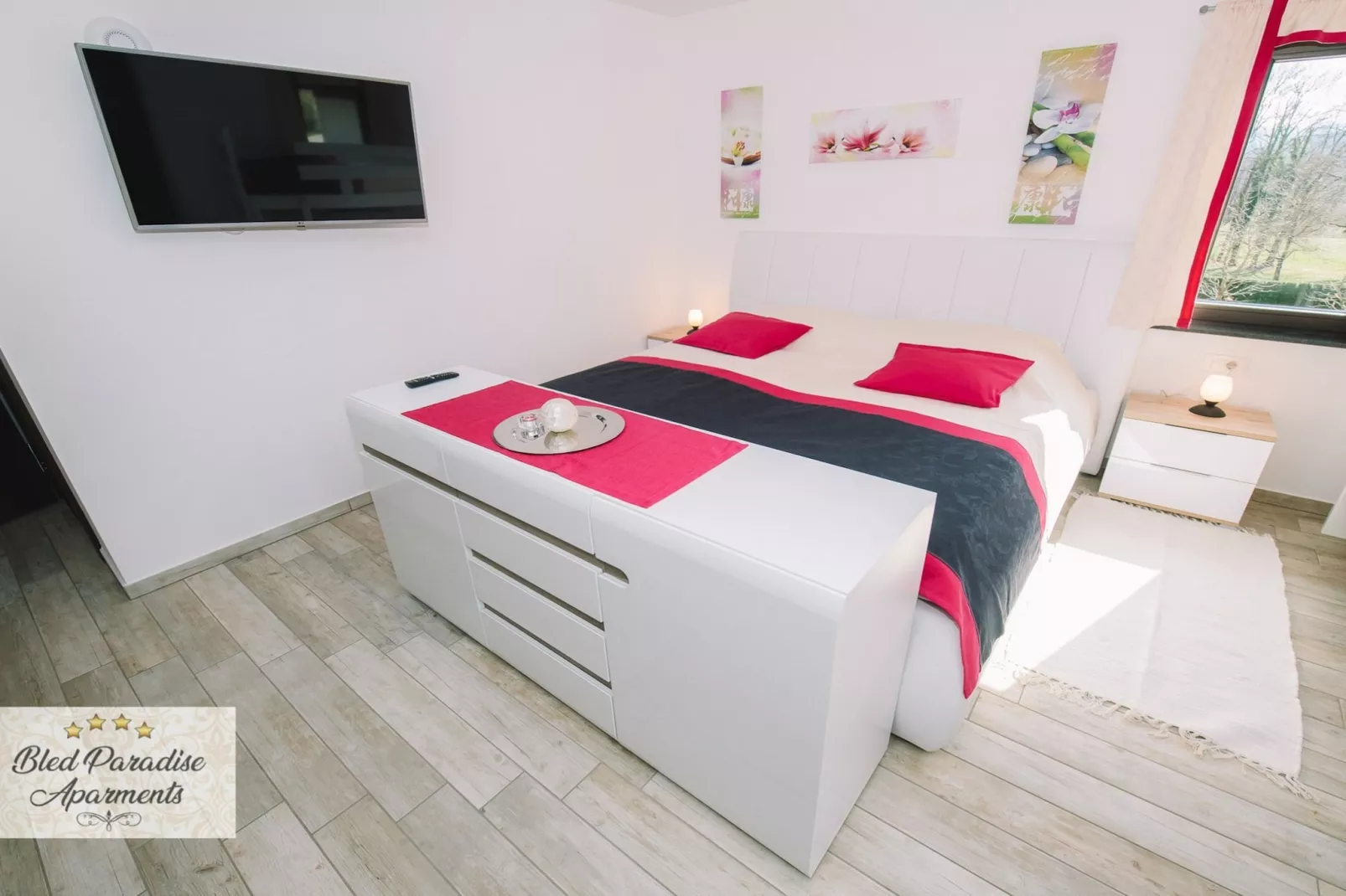 Bled Prestigious and Stylish Apartments - Standard Studio Apartment with Terrace (owner 2)-Bedroom