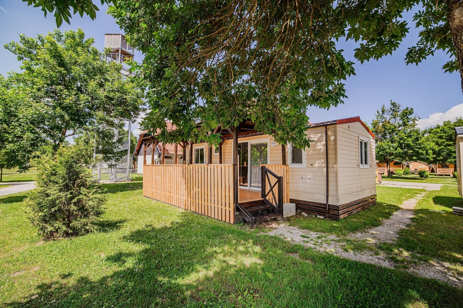 Waterside Retreat Mobile Homes with Thermal Riviera Tickets - Three Bedroom Mobile Home with Lake View (owner 6)-Extérieur