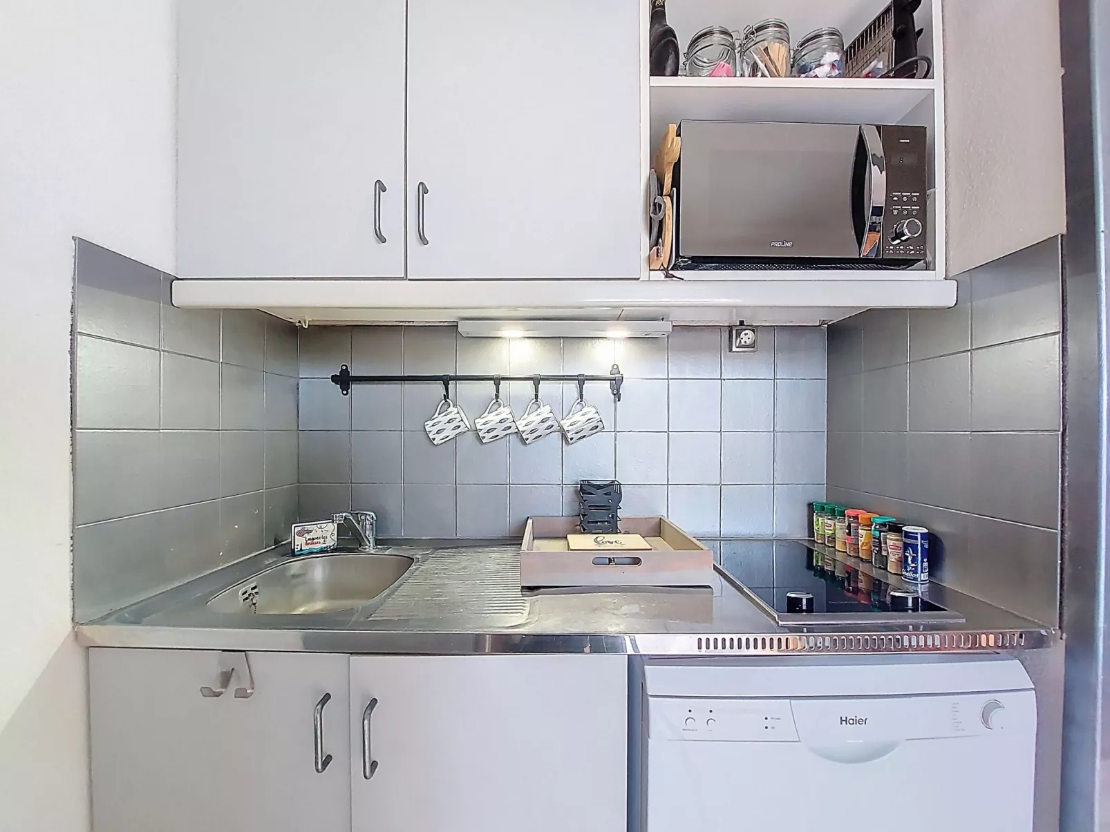 Les Charmilles-Drinnen