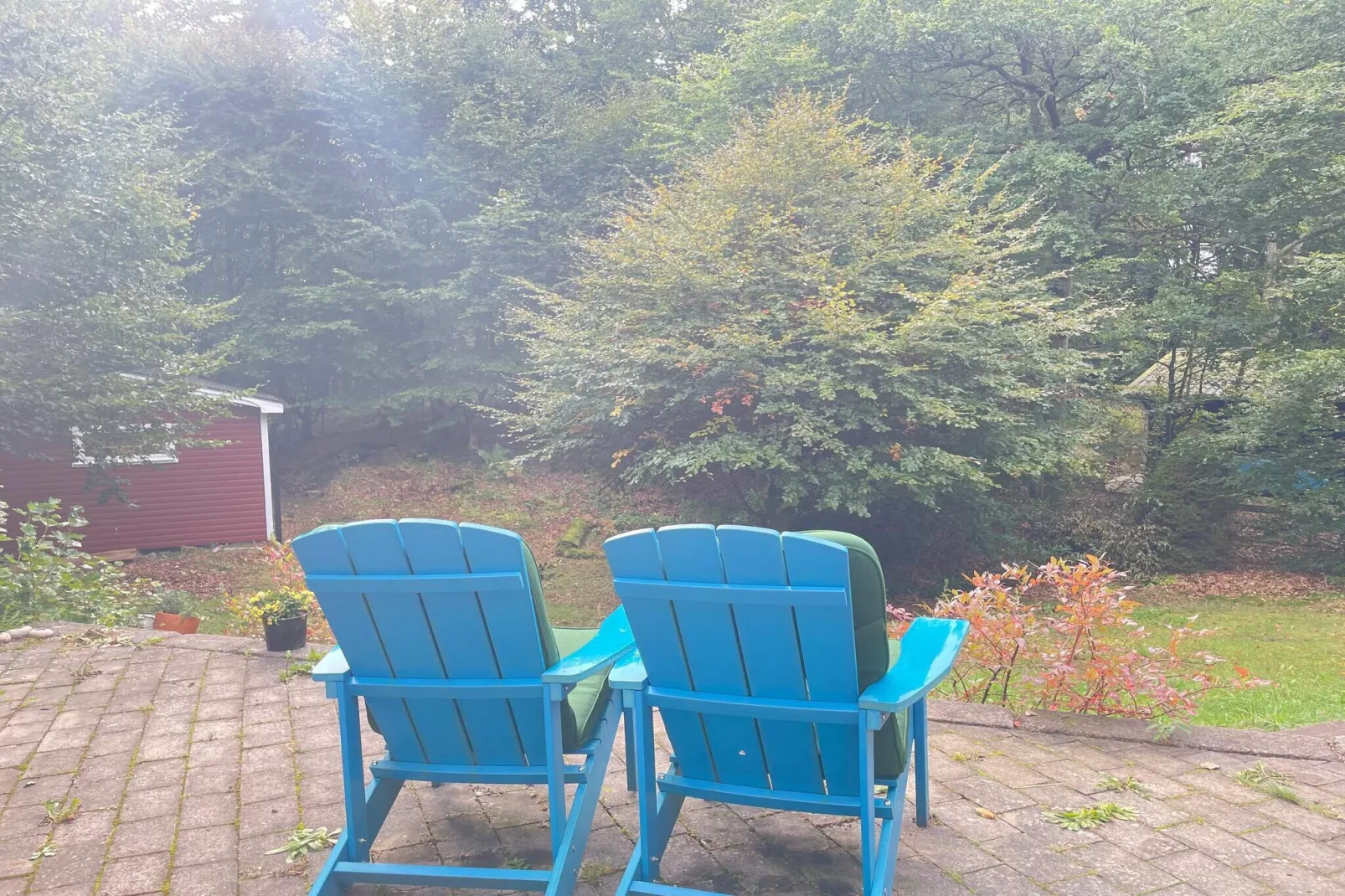 Charmant chalet au bord du lac avec sauna-Extérieur