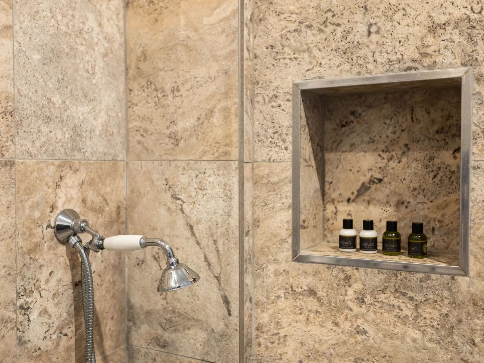 Poggio Piero 3-Dedans