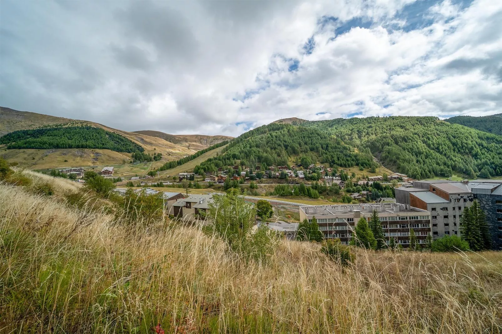 Plein Sud N°306 - 2P6-Zones été à 1 km