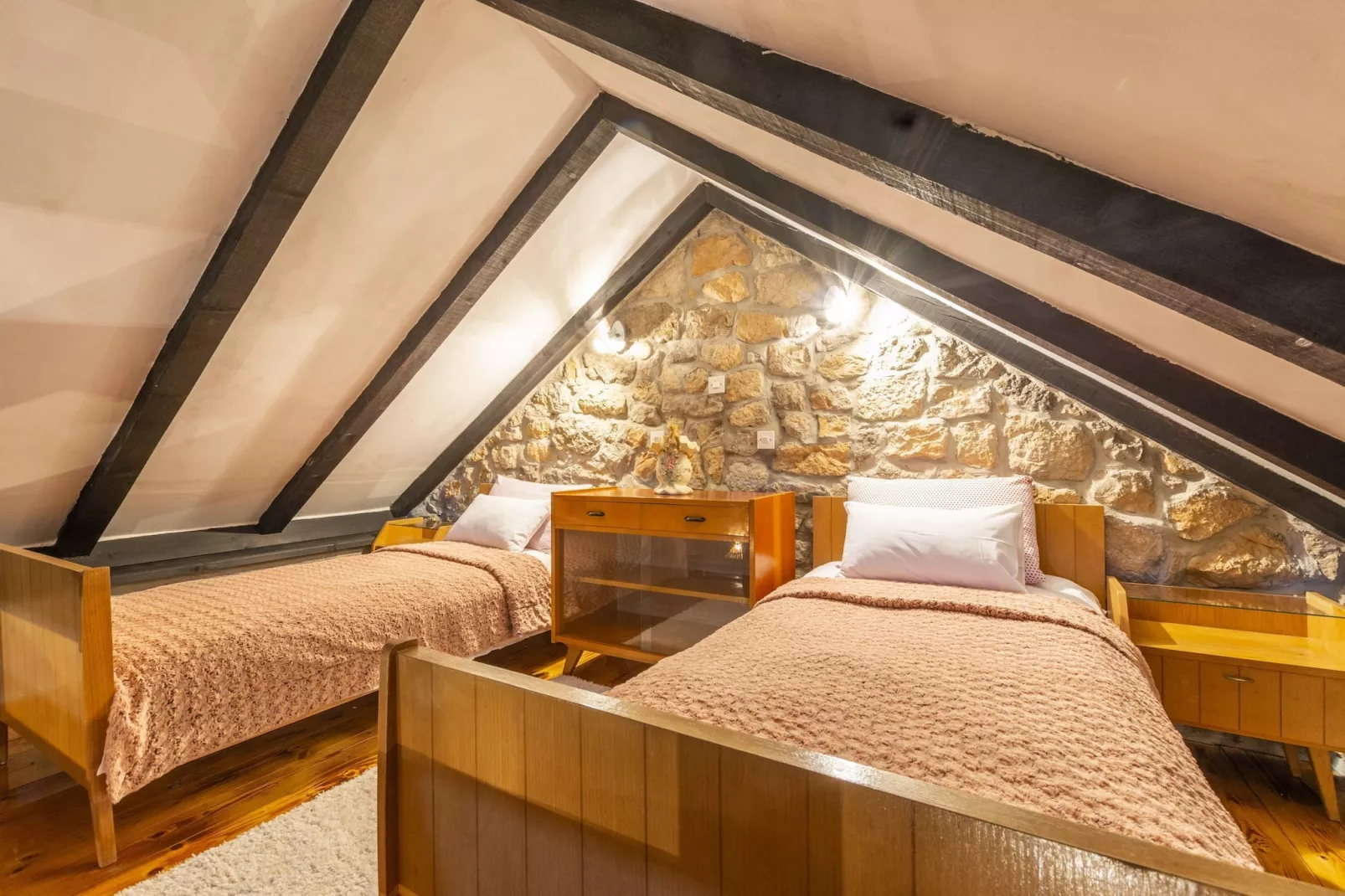 Rustical Resort Kokorići with Shared Outdoor Swimming Pool - One Bedroom Apartment-Schlafzimmer