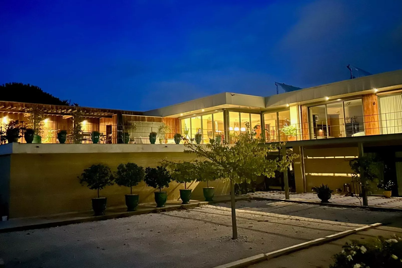 L' Olivette-Außenbereich Sommer