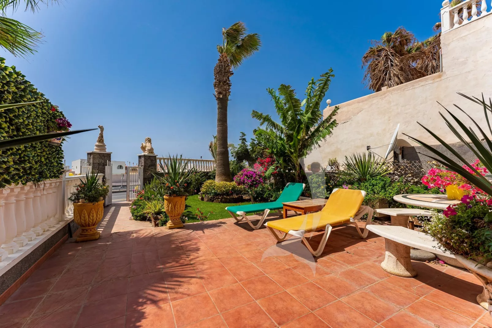 Delfin 14 Vista Jardin 2d-Garten Sommer