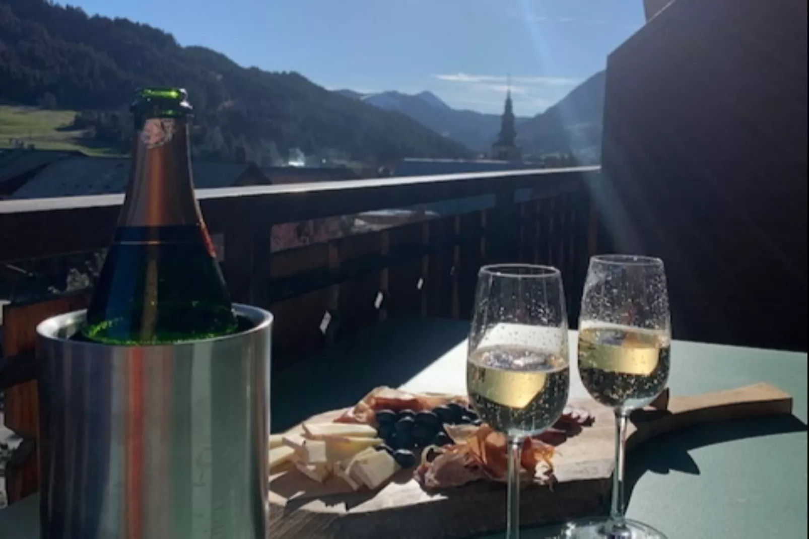 Les Sorbiers-Terrace balcony