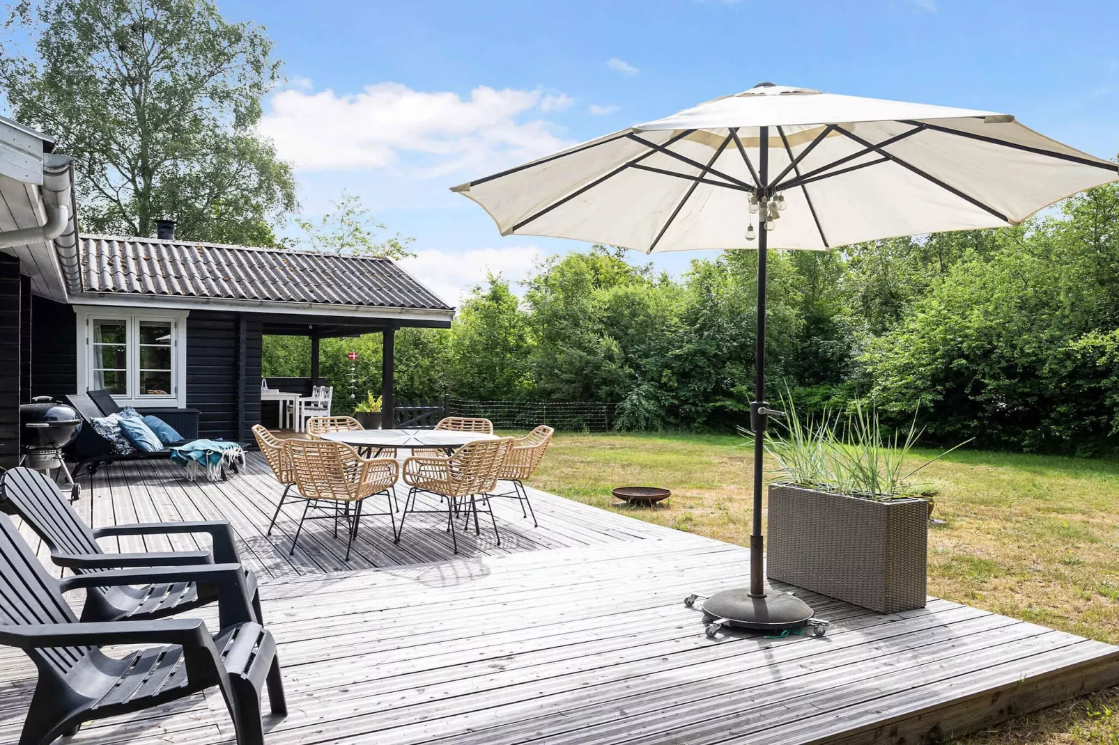 5 Sterne Ferienhaus in Sæby-Im Freien