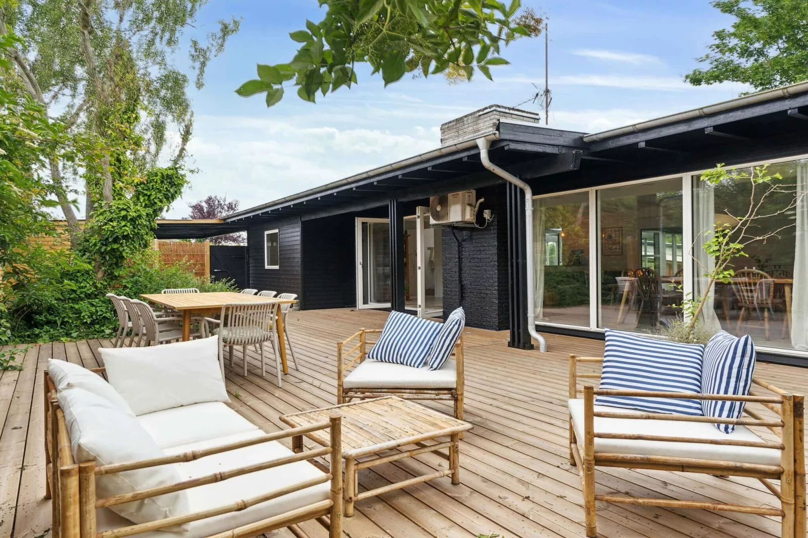 5 Sterne Ferienhaus in Strøby-Im Freien