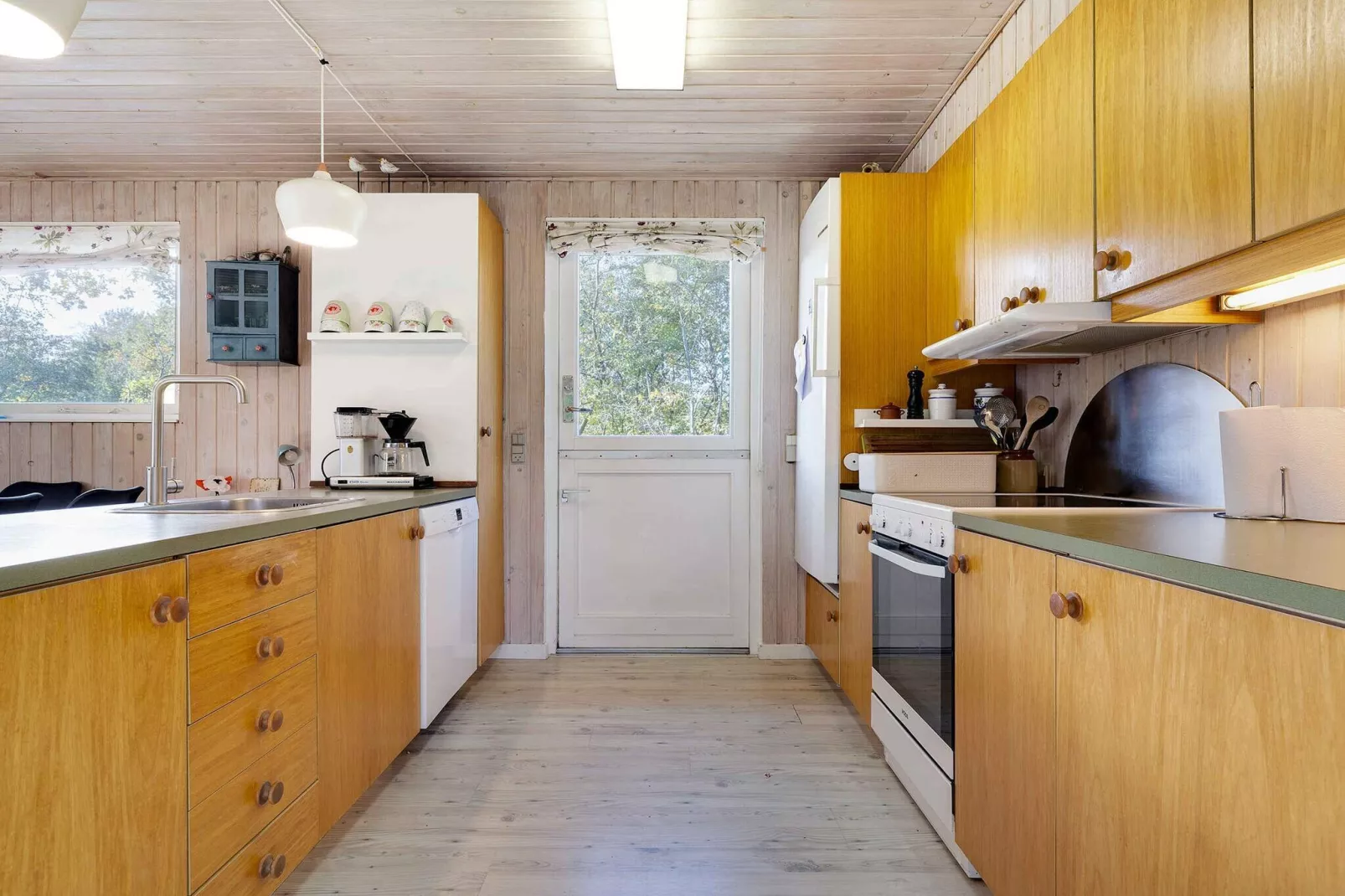 5 star holiday home in Humble-Indoor