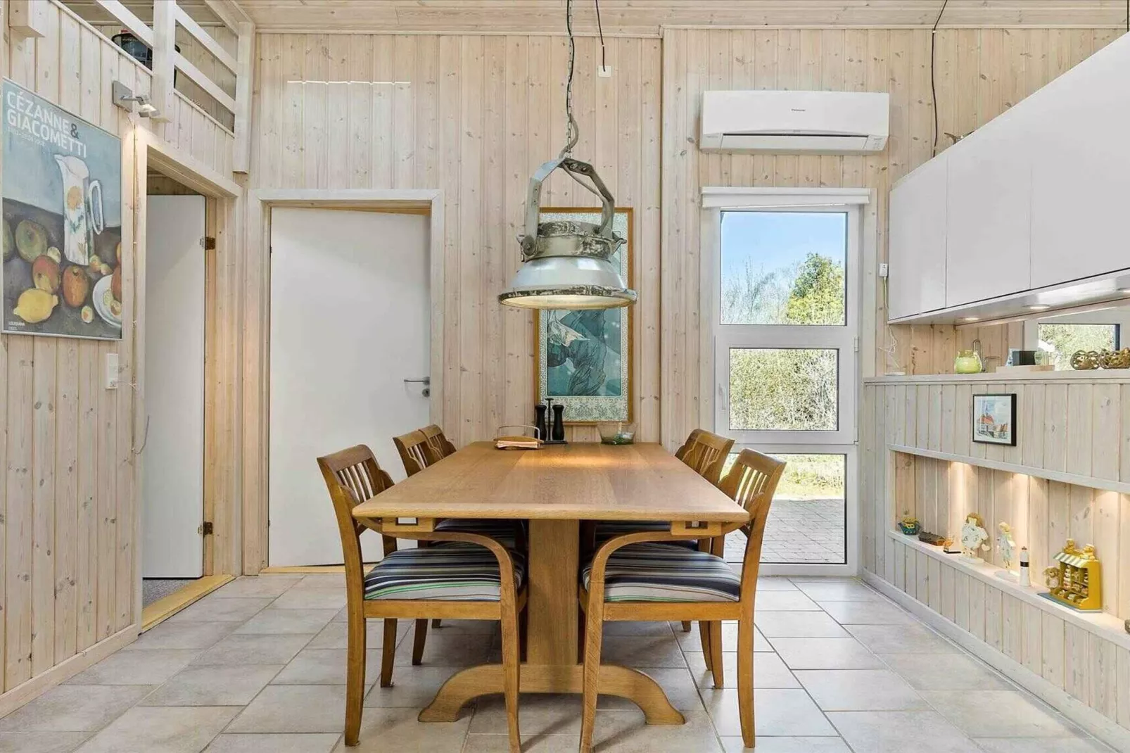 5 Sterne Ferienhaus in Hadsund-Innenbereich