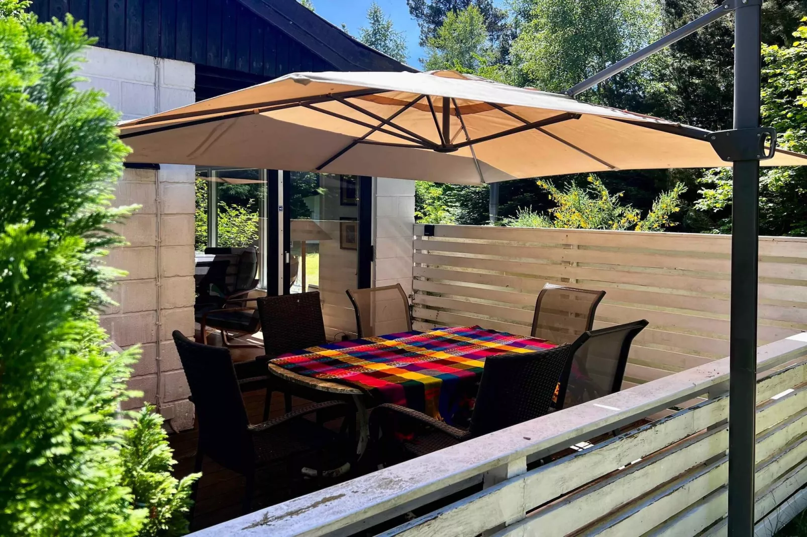 4 Sterne Ferienhaus in Højby-Im Freien