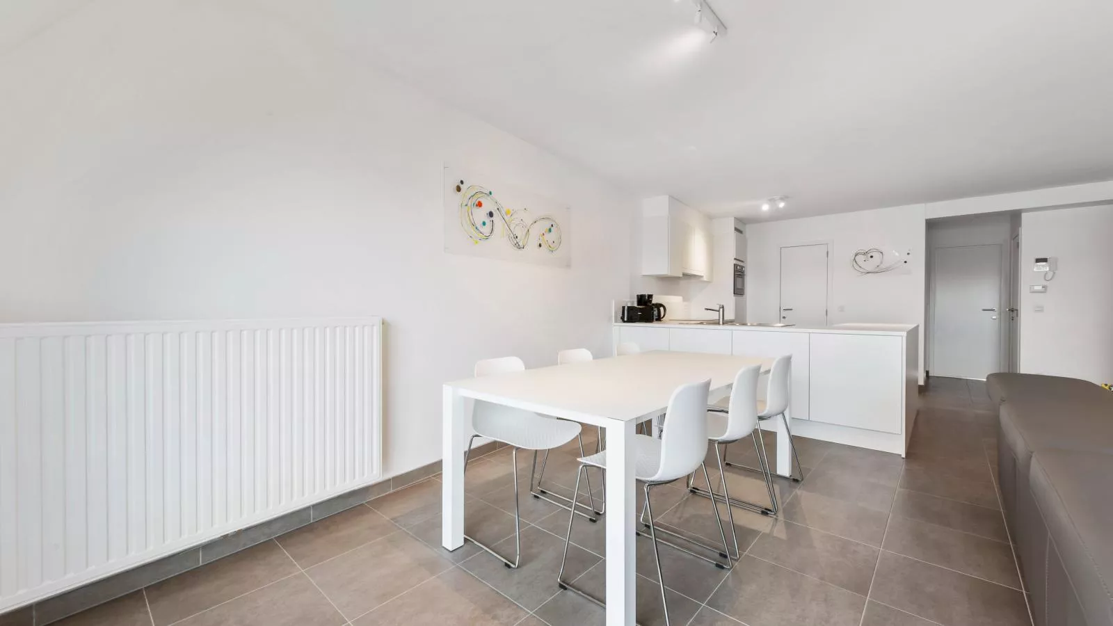 Delmar vierde-Dining room