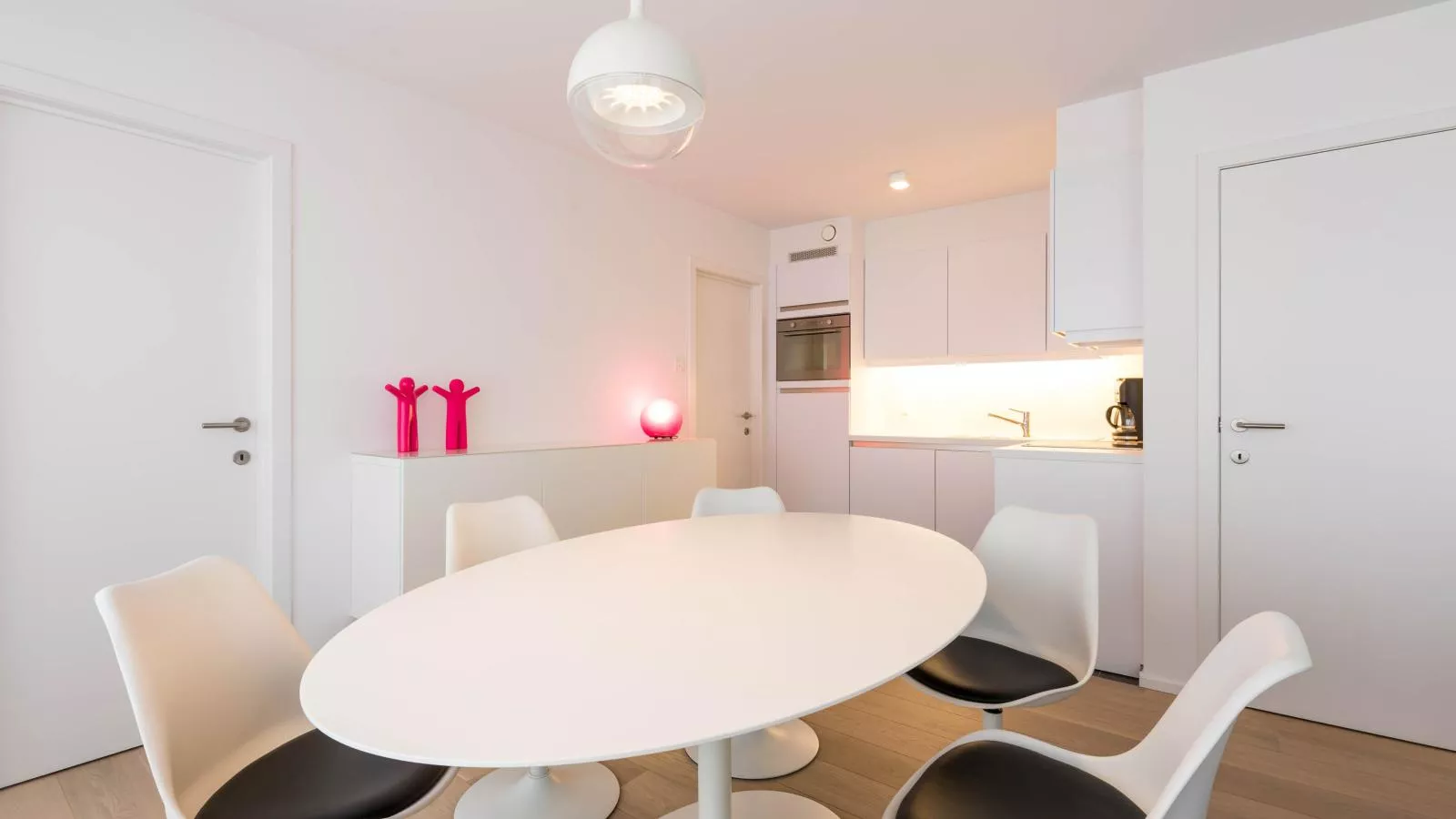 De Dijk vierde-Dining room