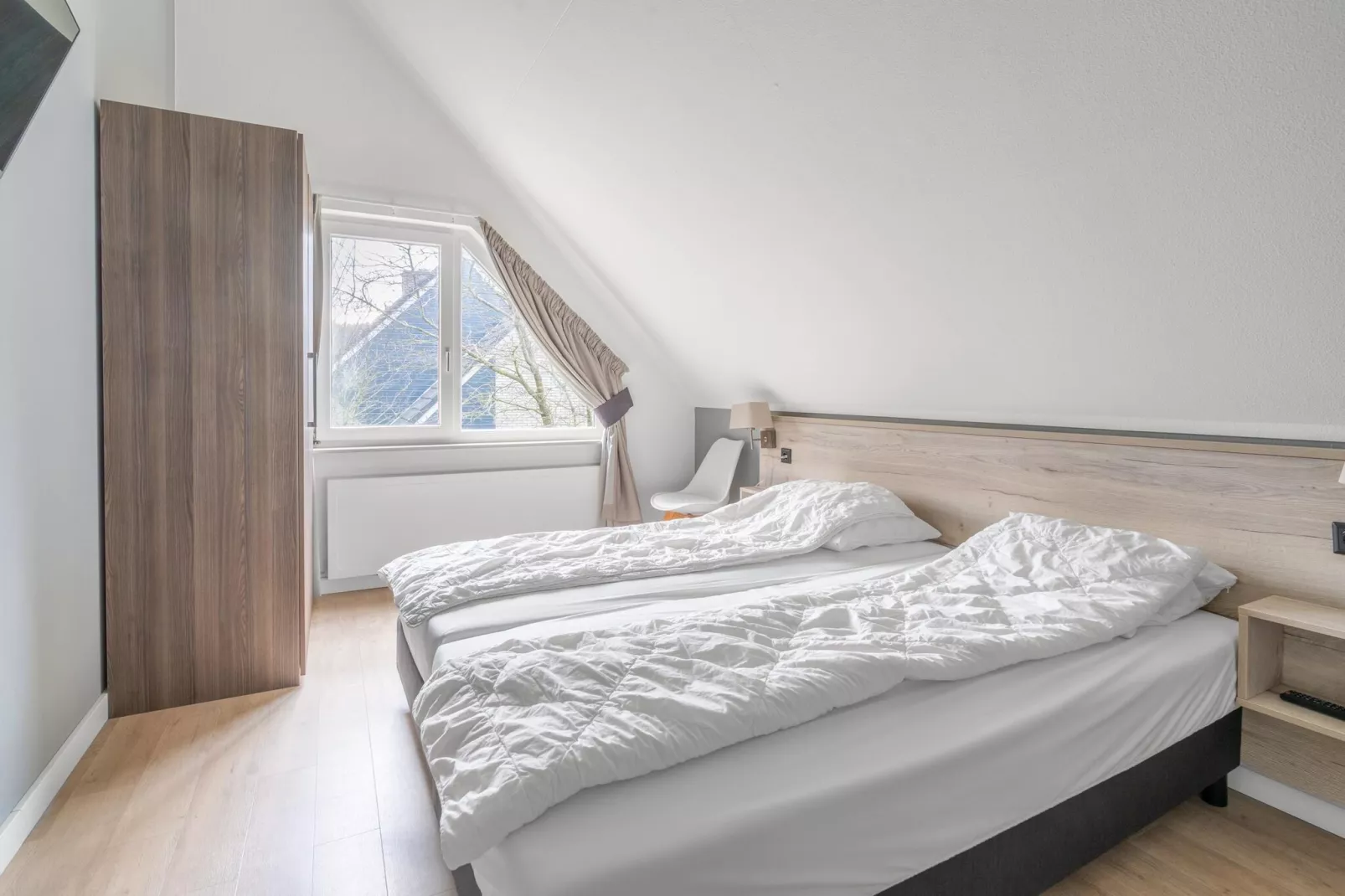 Kamperfoelie 73-Chambre