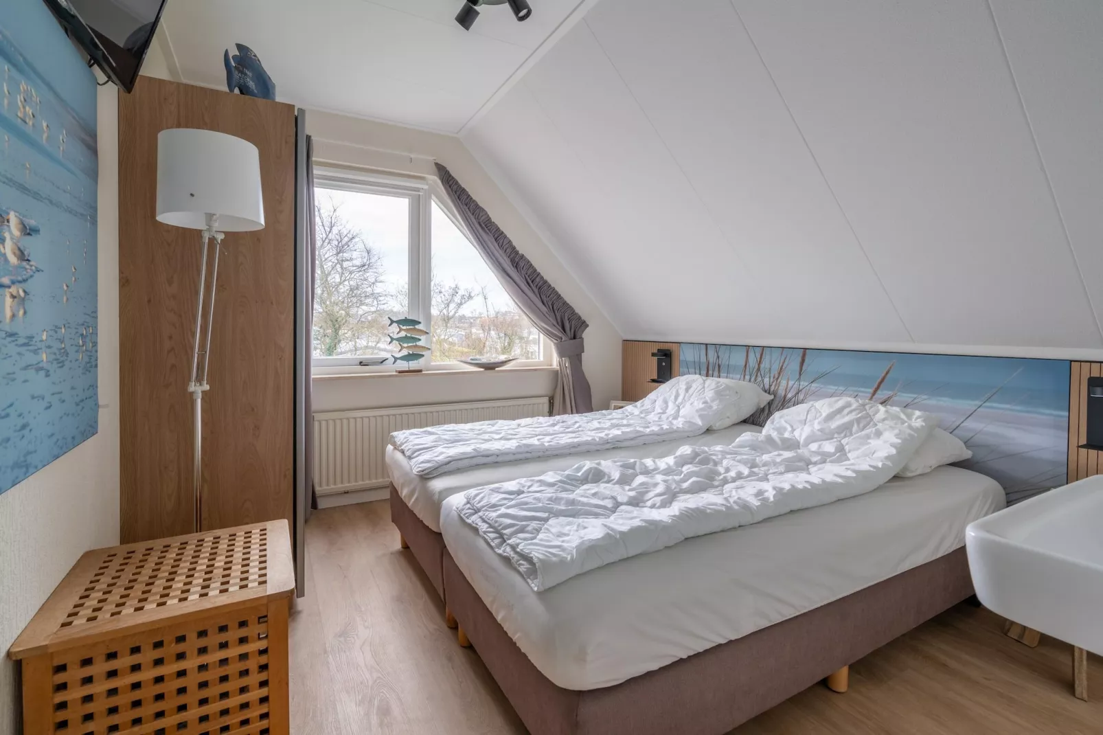 Kamperfoelie 33-Chambre