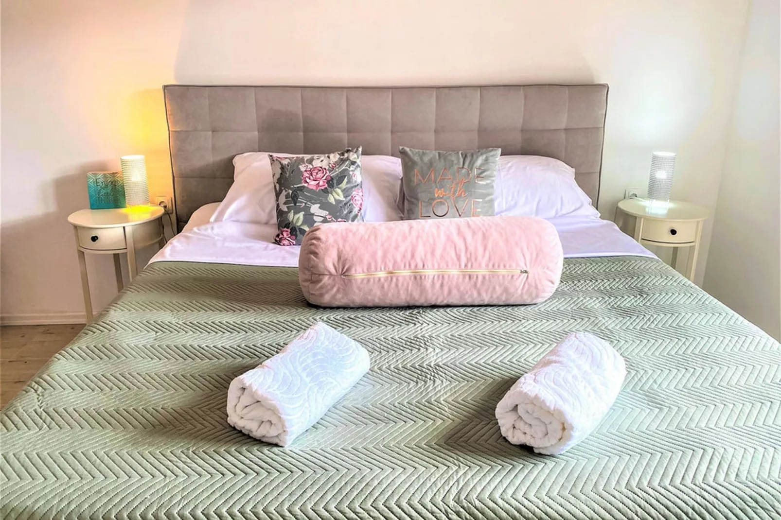 Villa Vinka - Three Bedroom Villa with Swimming Pool-Chambre