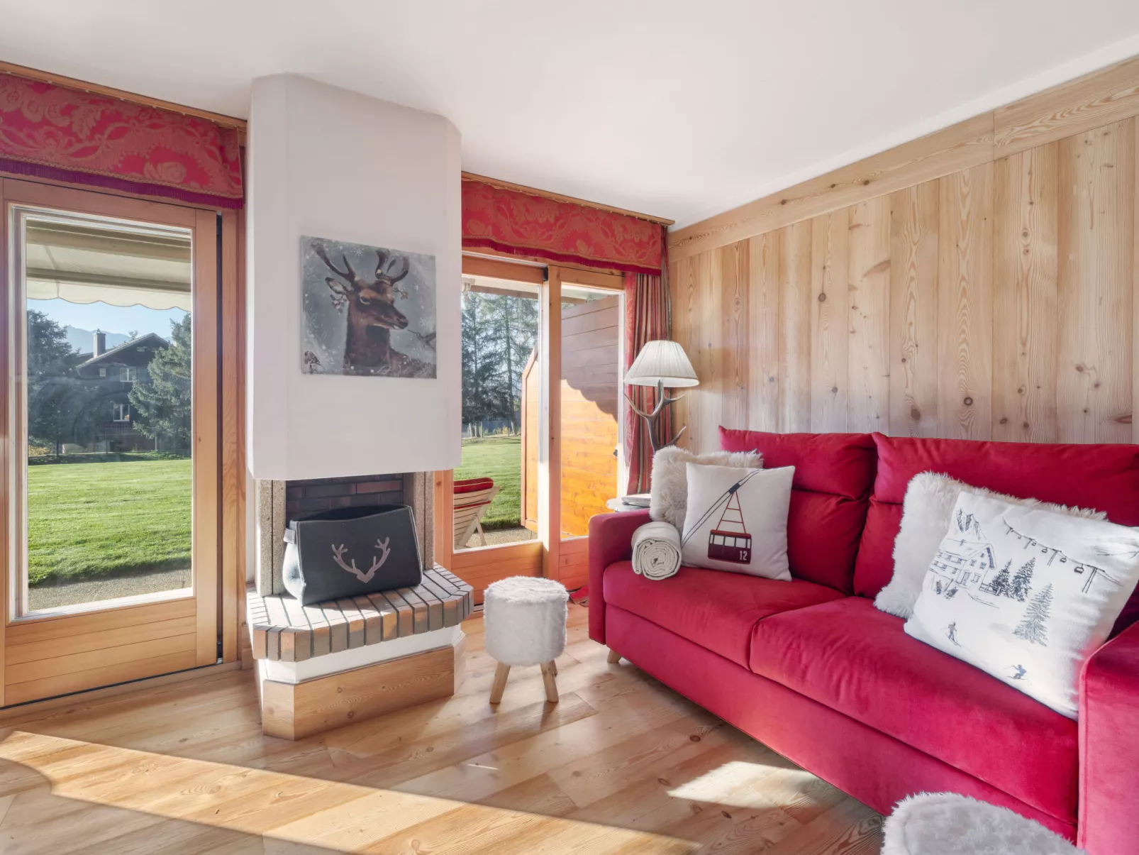 Les Pierres C 3-Drinnen