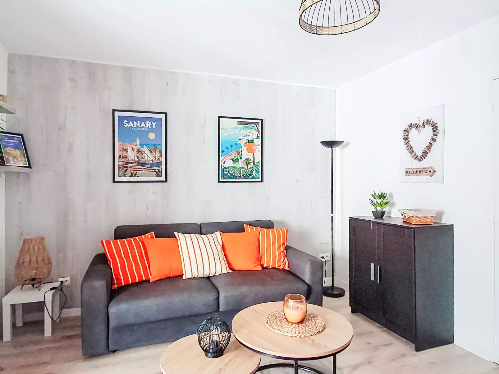 Le Luberon Loisirs-Drinnen