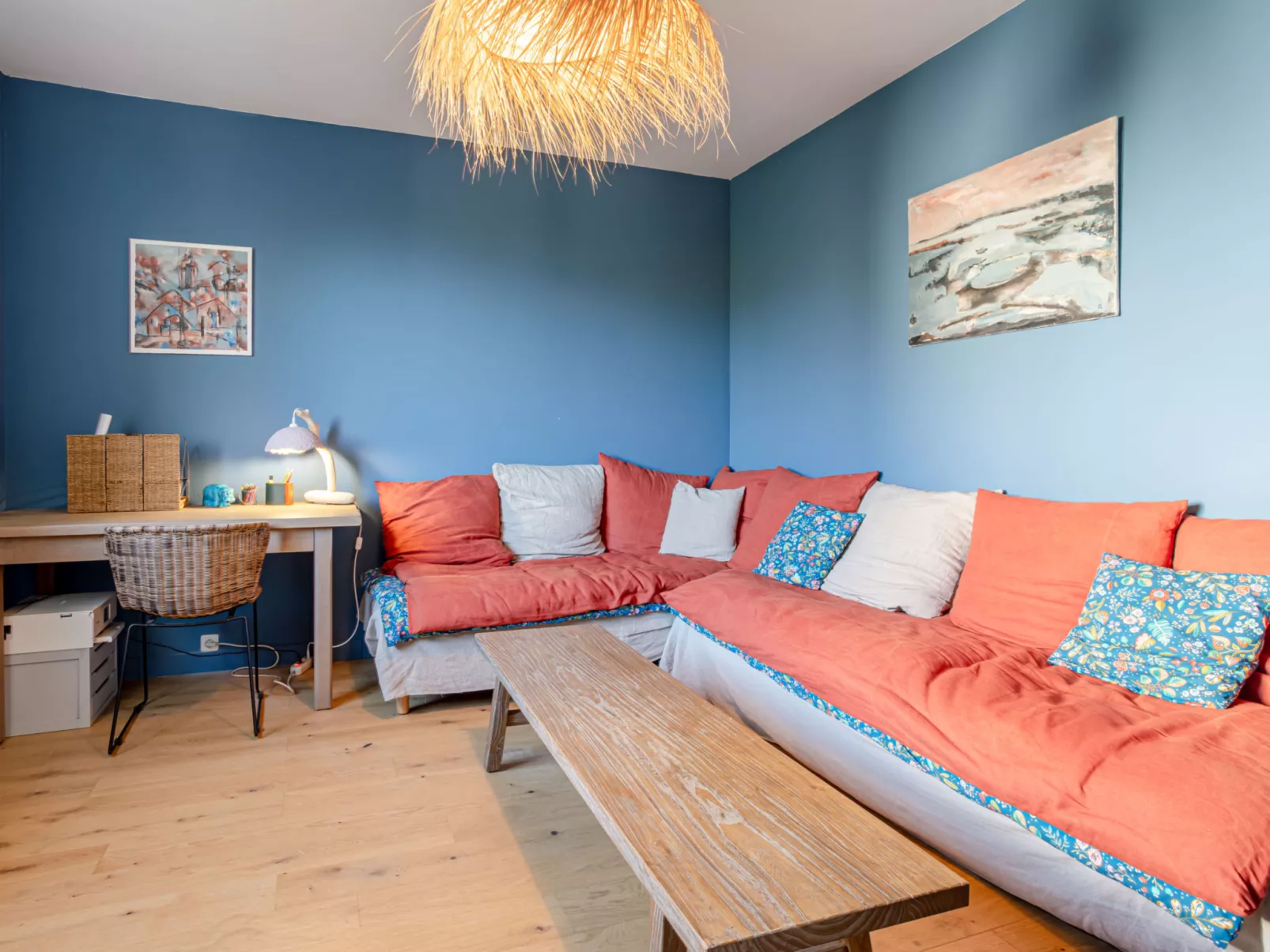 Les Jonquilles-Drinnen