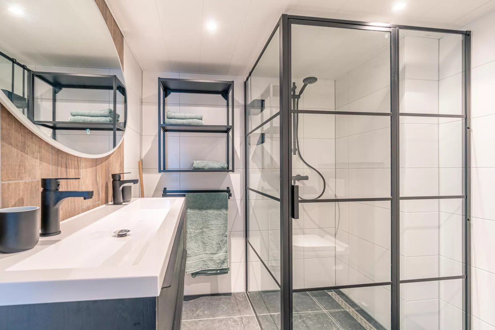 De Anna 220 - Zand-Bathroom