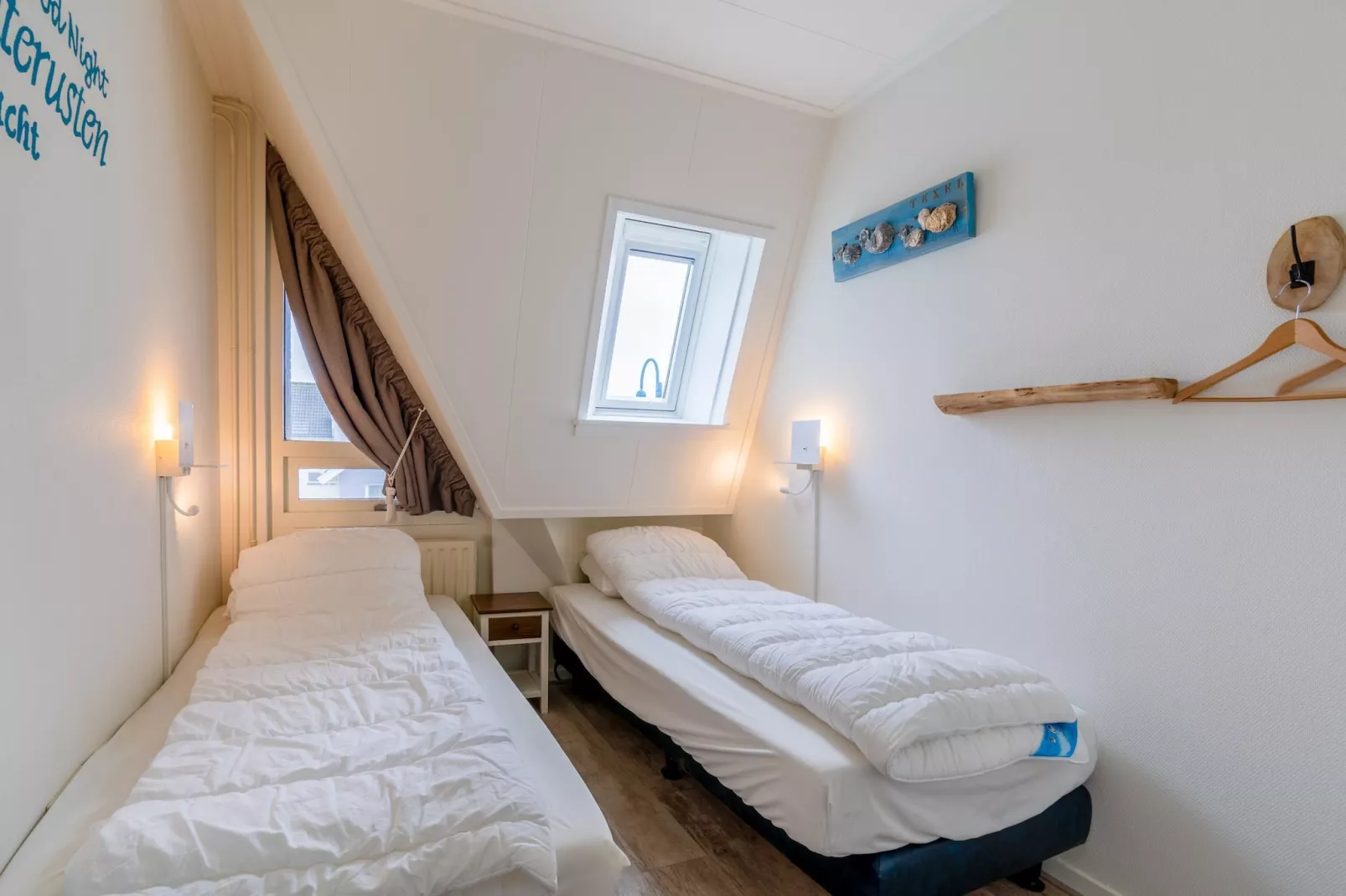 De Anna 222 - Strand-Bedroom