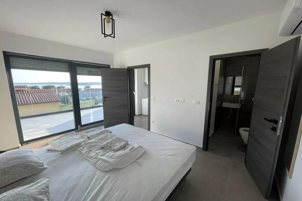 576985-Nicht zugeordnet