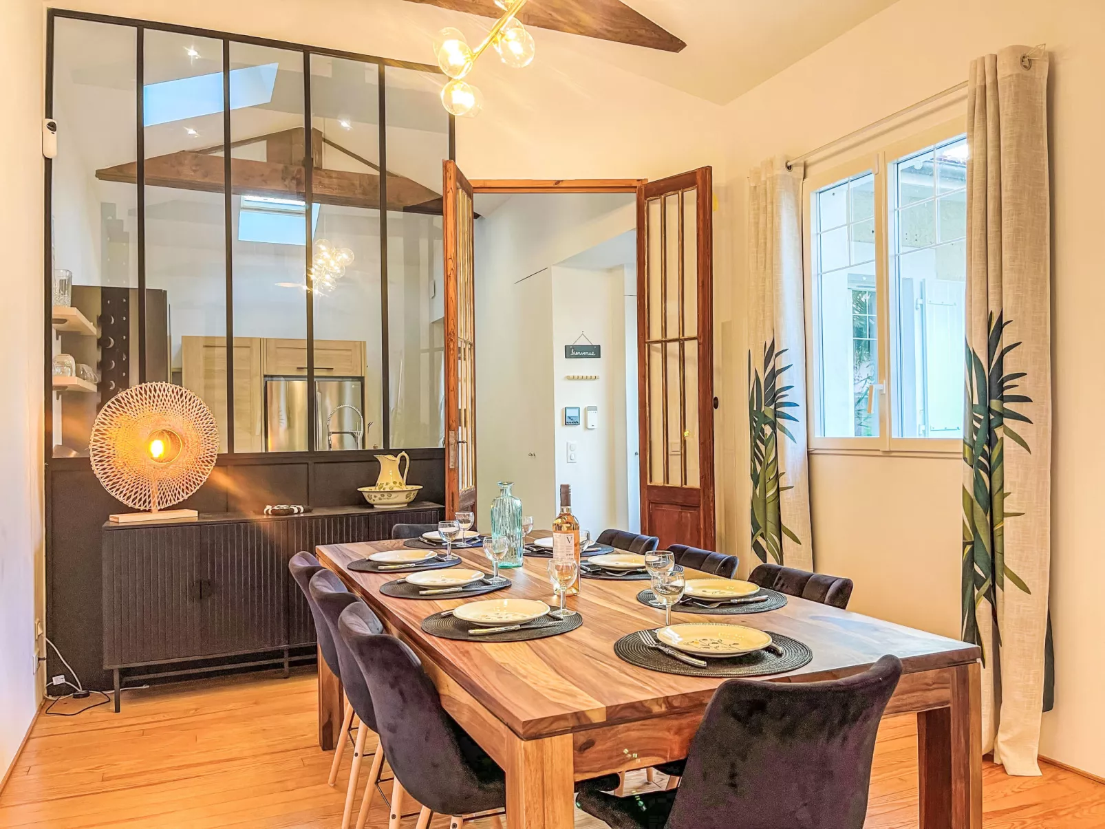 Côté Bassin-Drinnen