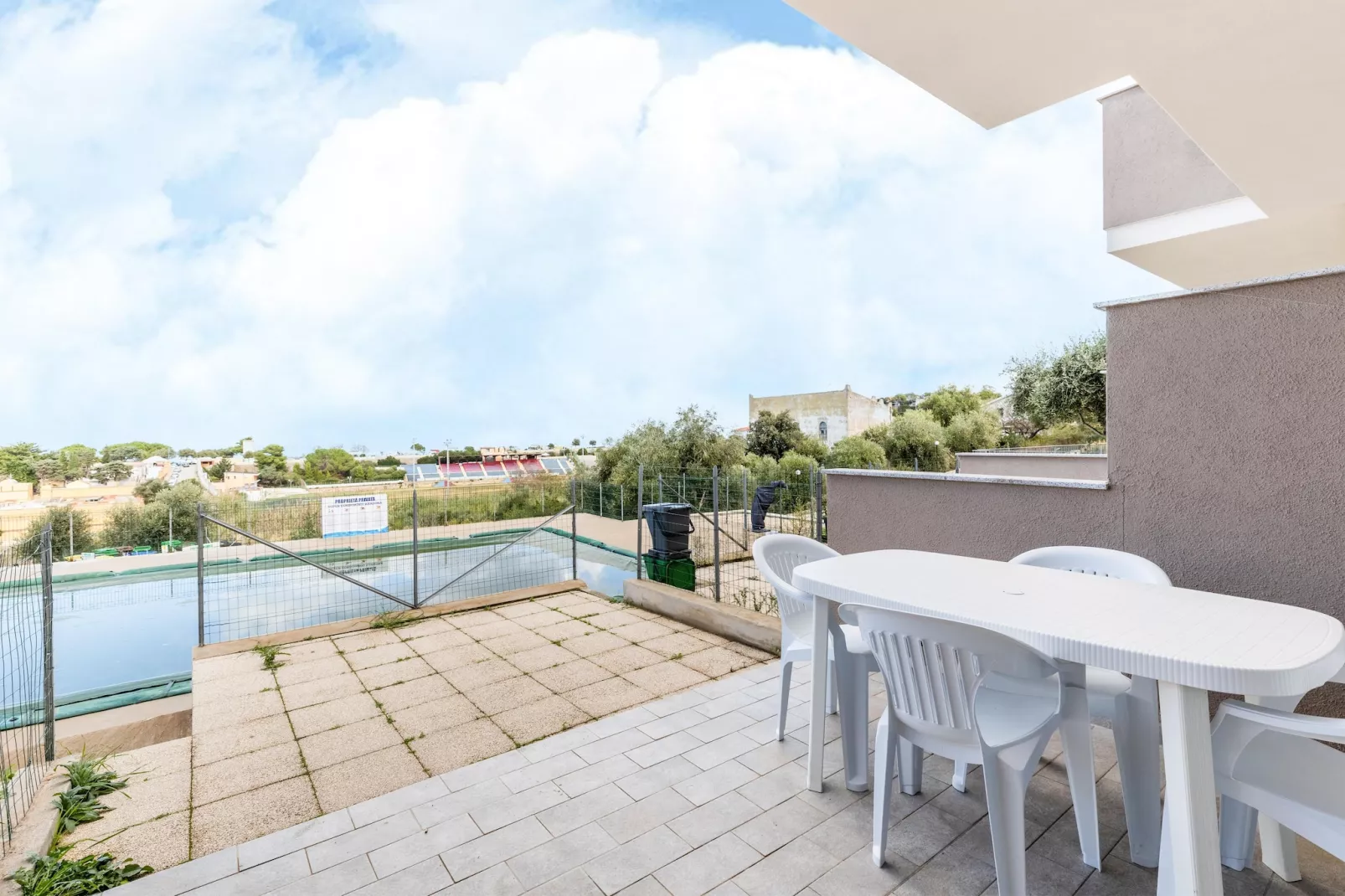 TRILO 1 LI RUSSI-Terrasse/Balkon