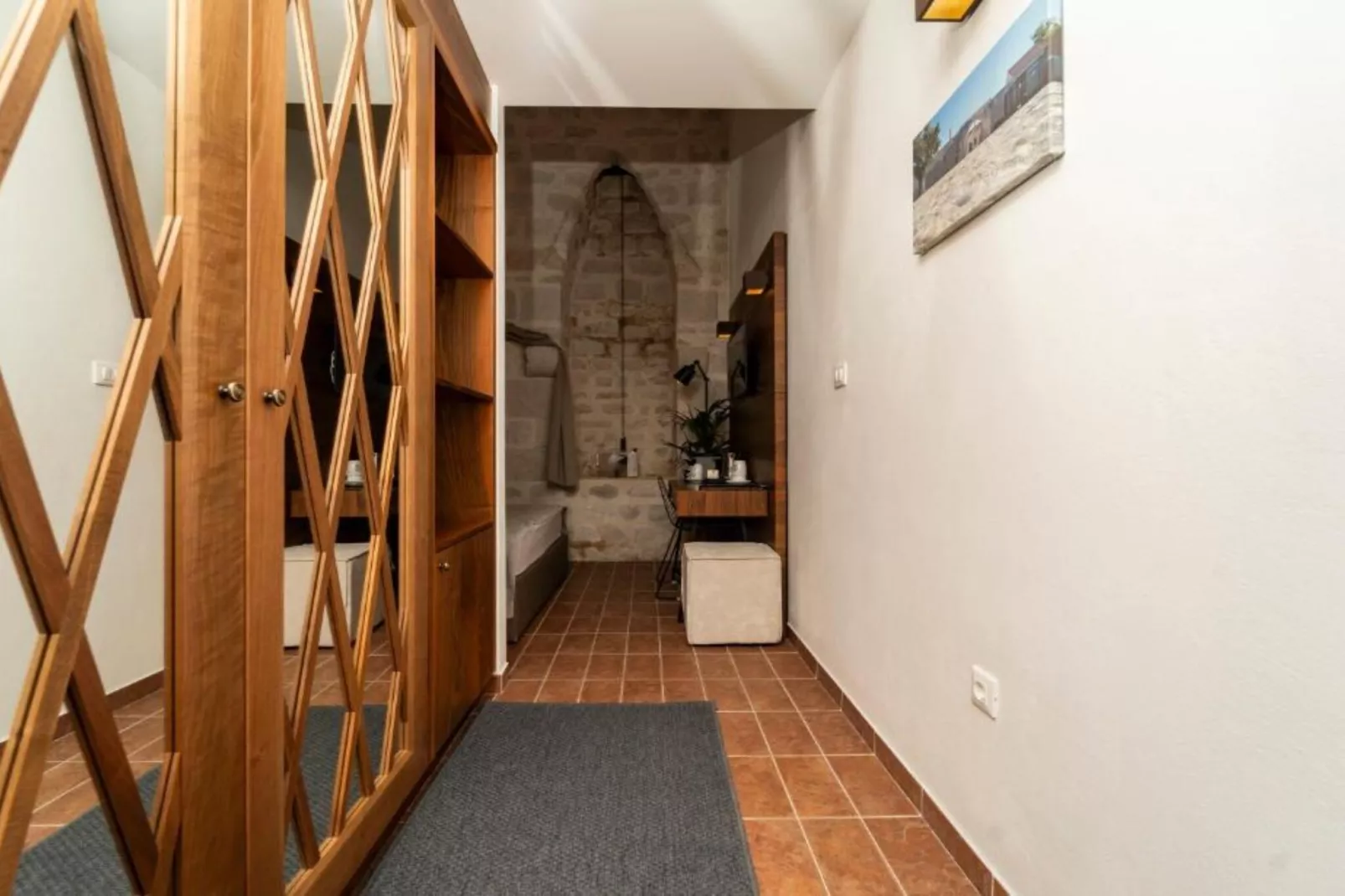 Double Room 10 - Schlafzimmer
